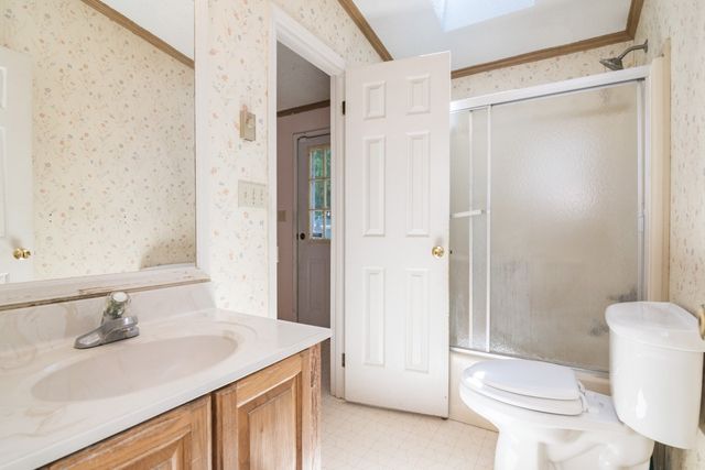 101 Stockbridge Street, Hadley, MA 01035
