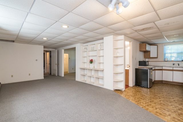 101 Stockbridge Street, Hadley, MA 01035