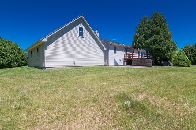 101 Stockbridge Street, Hadley, MA 01035