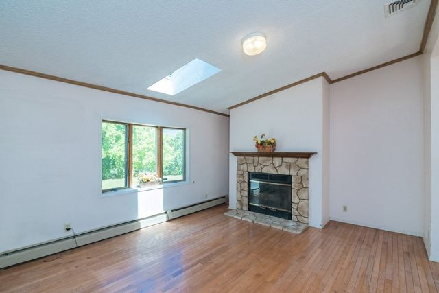 101 Stockbridge Street, Hadley, MA 01035