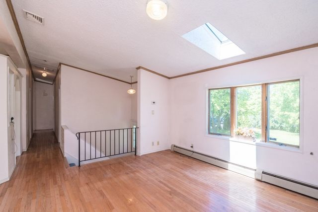 101 Stockbridge Street, Hadley, MA 01035