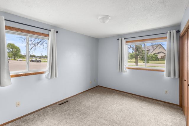 4457 Westdel Road, Farmington, MN 55024