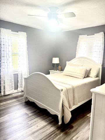 739 Johnson Town Rd, Smithville, TN 37166
