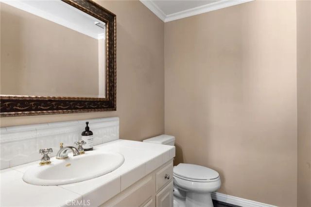 3249 N Rancho La Carlota, Covina, CA 91724