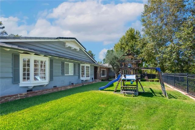 3249 N Rancho La Carlota, Covina, CA 91724