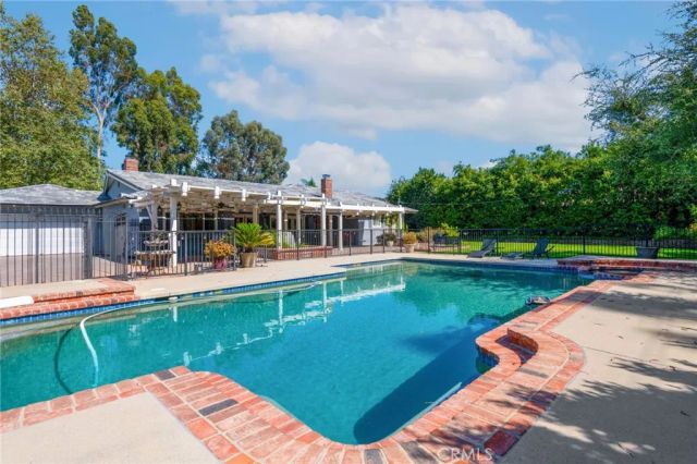 3249 N Rancho La Carlota, Covina, CA 91724