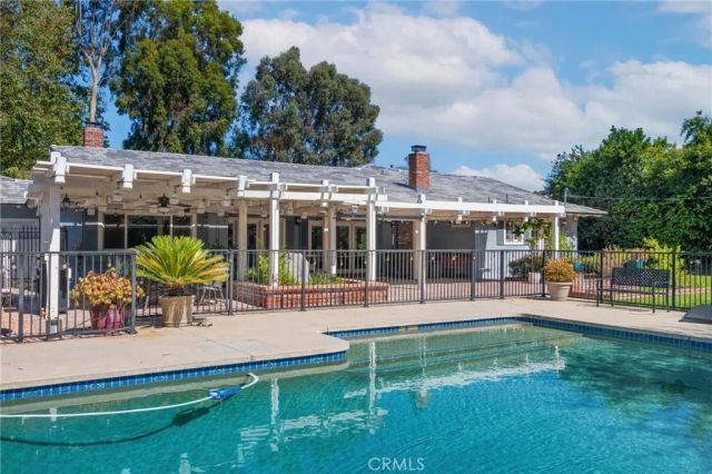 3249 N Rancho La Carlota, Covina, CA 91724