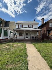 1717 Ridge Ave, Arnold, PA 15068