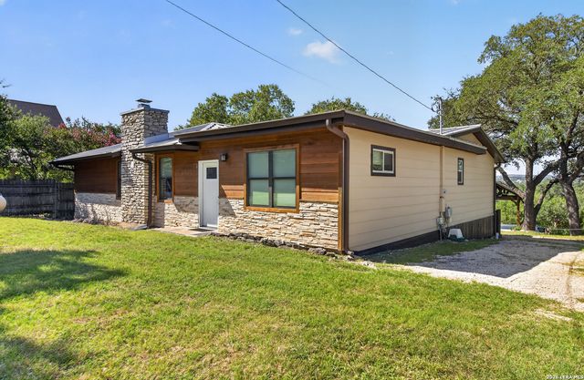 1932 Canyon Lake Dr, Canyon Lake, TX 78133