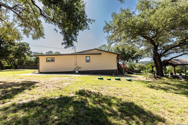 1932 Canyon Lake Dr, Canyon Lake, TX 78133