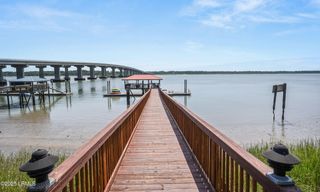 1231 Ladys Island Dr Unit 327, Port Royal, SC 29935