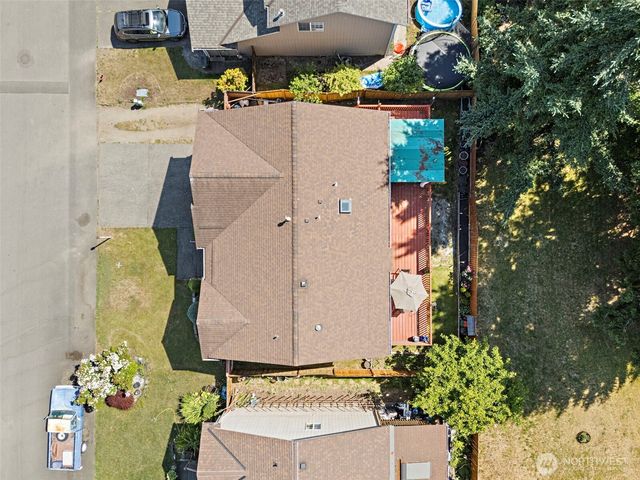 18828 76th Avenue Ct E, Puyallup, WA 98375