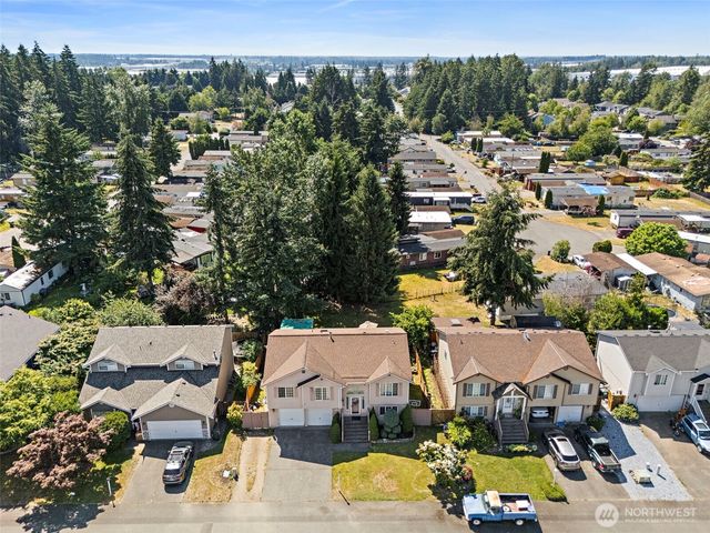 18828 76th Avenue Ct E, Puyallup, WA 98375