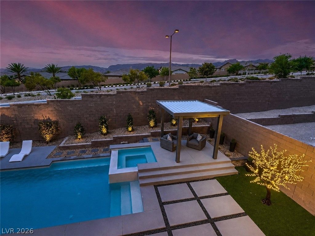 12137 Sage Thunder Avenue, Las Vegas, NV 89138 — photo 2