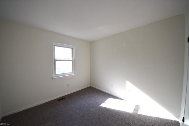 5207 Richard RD, Virginia Beach, VA 23462