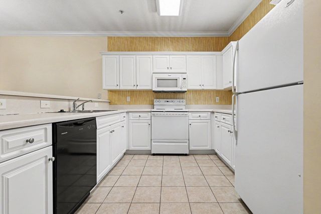 332 Kiskadee Loop Unit G, Conway, SC 29526