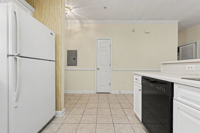 332 Kiskadee Loop Unit G, Conway, SC 29526