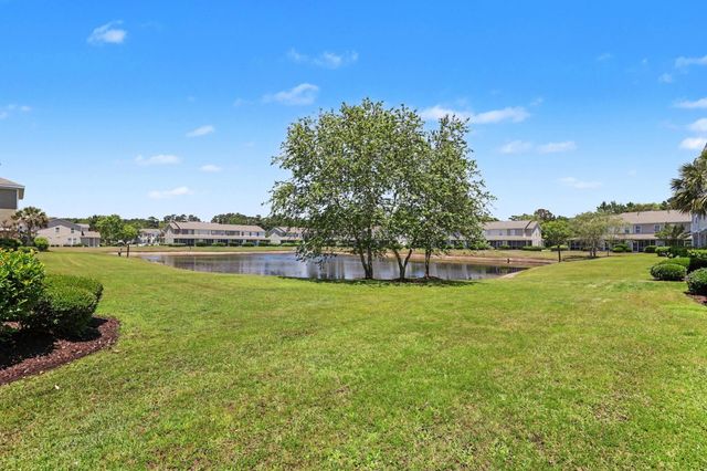 332 Kiskadee Loop Unit G, Conway, SC 29526