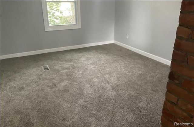 19344 Bradford Street, Detroit, MI 48205