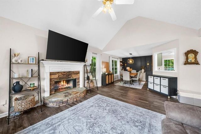 6040 Ashwood Court, Cumming, GA 30028