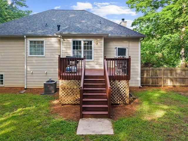 6040 Ashwood Court, Cumming, GA 30028