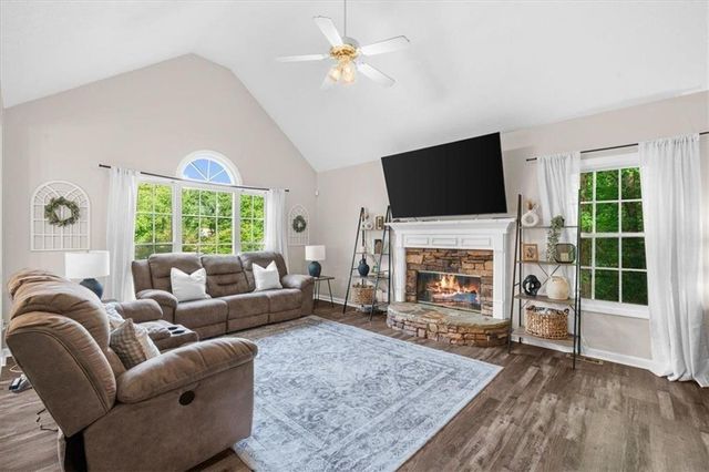 6040 Ashwood Court, Cumming, GA 30028
