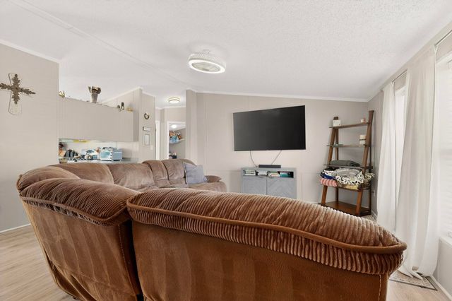 89 Sunset Road, Moriarty, NM 87035