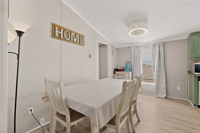 89 Sunset Road, Moriarty, NM 87035