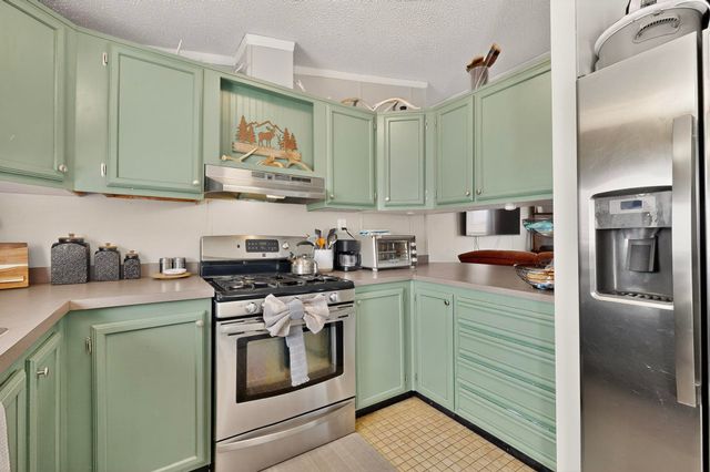 89 Sunset Road, Moriarty, NM 87035