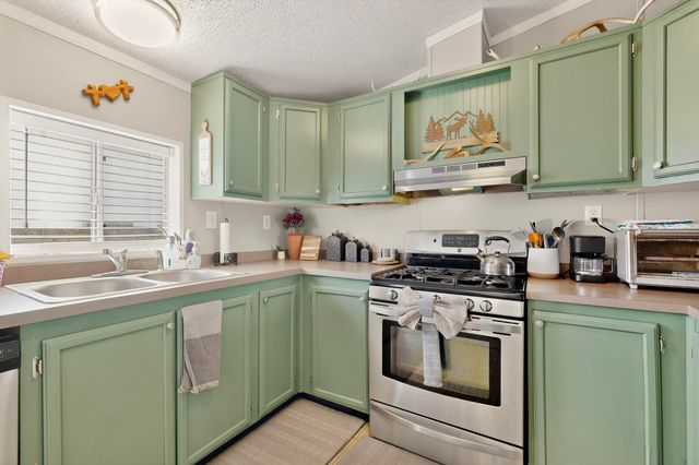 89 Sunset Road, Moriarty, NM 87035