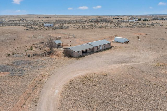 89 Sunset Road, Moriarty, NM 87035