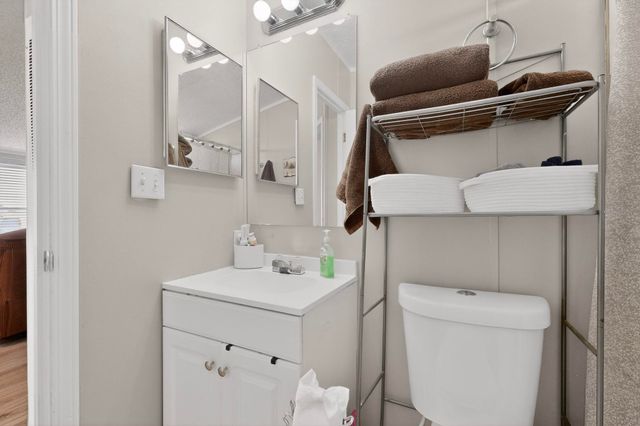 89 Sunset Road, Moriarty, NM 87035