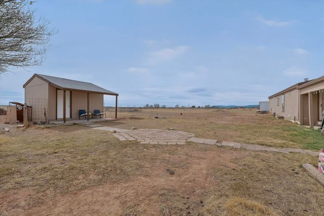 89 Sunset Road, Moriarty, NM 87035