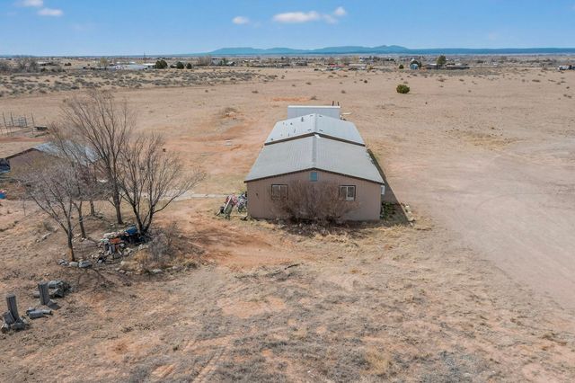 89 Sunset Road, Moriarty, NM 87035