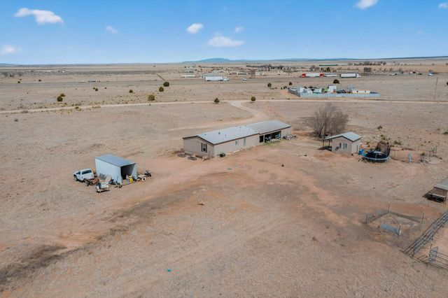 89 Sunset Road, Moriarty, NM 87035