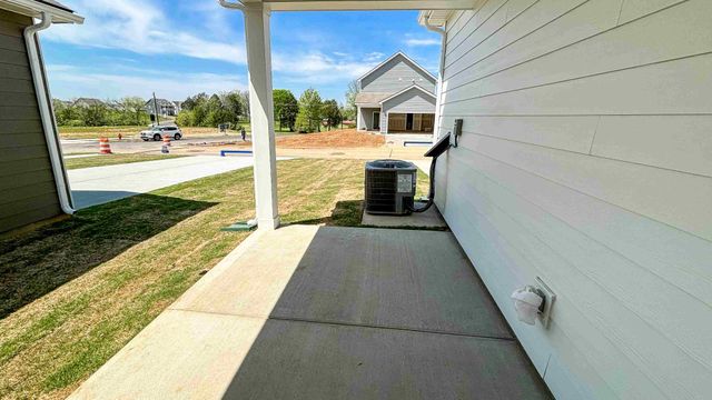 301 Harvest Point Blvd, Spring Hill, TN 37174