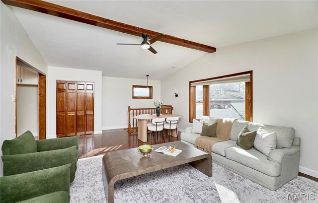 4076 Wilmington Avenue, St Louis, MO 63116