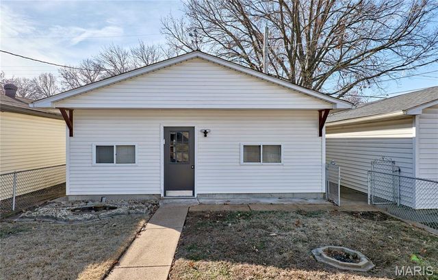 4076 Wilmington Avenue, St Louis, MO 63116
