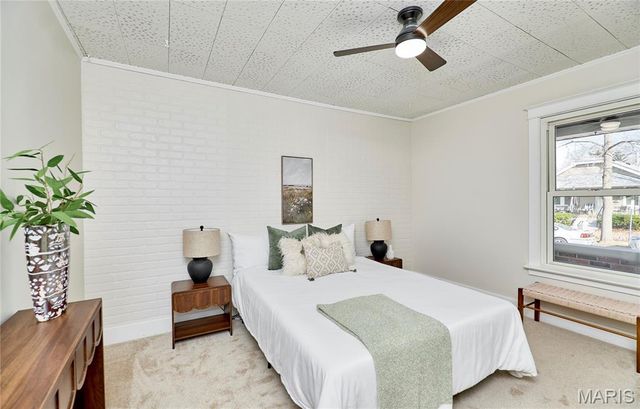 4076 Wilmington Avenue, St Louis, MO 63116