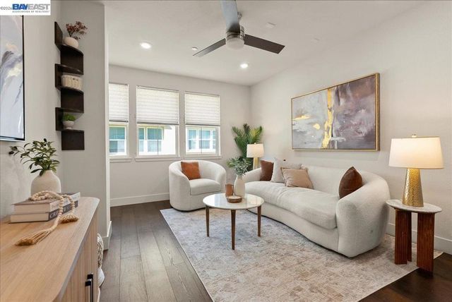 730 Amalfi Loop, Milpitas, CA 95035