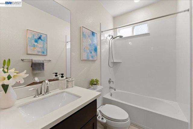 730 Amalfi Loop, Milpitas, CA 95035