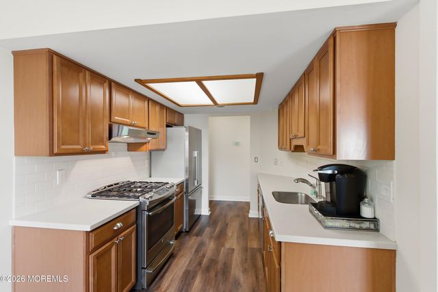 5 Abbey Court, Forked River, NJ 08731