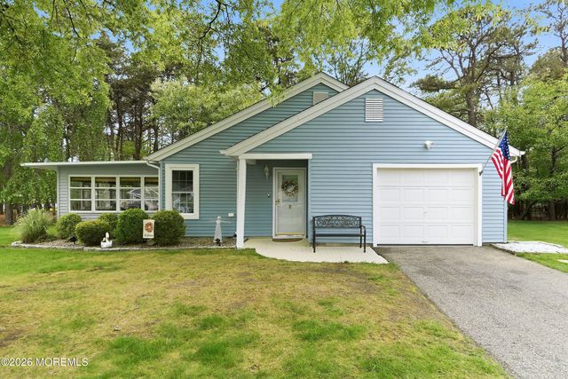 5 Abbey Court, Forked River, NJ 08731