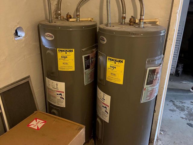 1712 18th STREET, Two Rivers, WI 54241