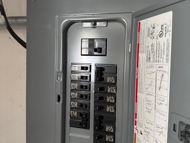 1712 18th STREET, Two Rivers, WI 54241