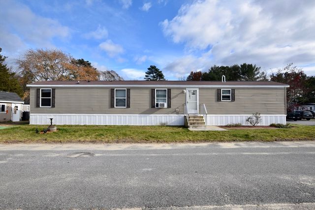 2900 Cranberry Hwy 42, Wareham, MA 02538