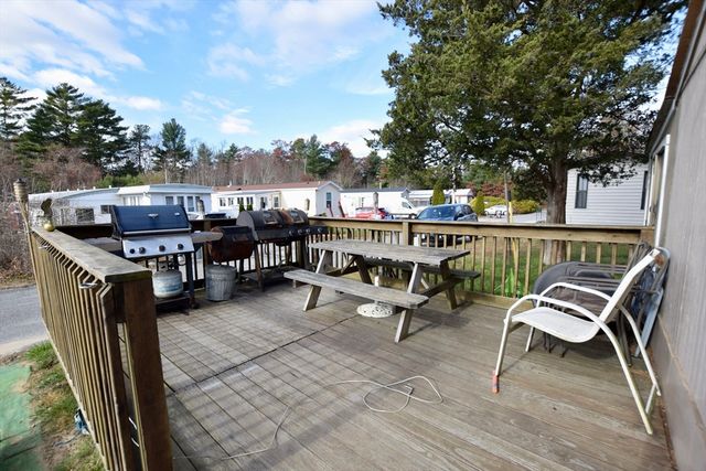 2900 Cranberry Hwy 42, Wareham, MA 02538