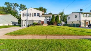 32 Washington Ave, Edgewater Park Twp., NJ 08010