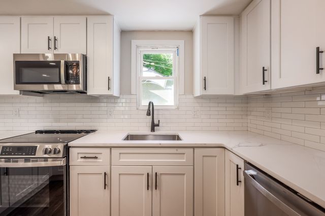 181 E Main St, Westborough, MA 01581