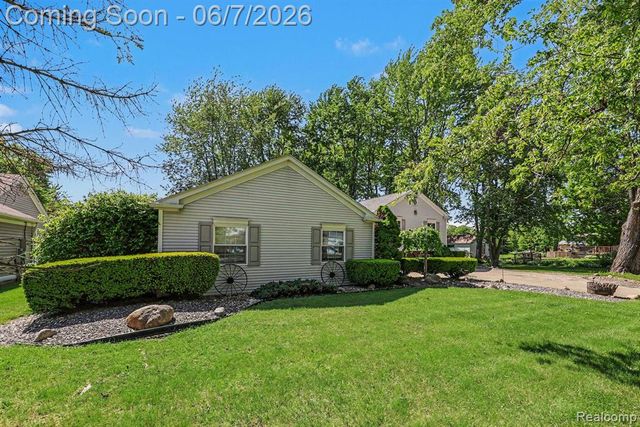 7020 Meldrum Road, Ira, MI 48023